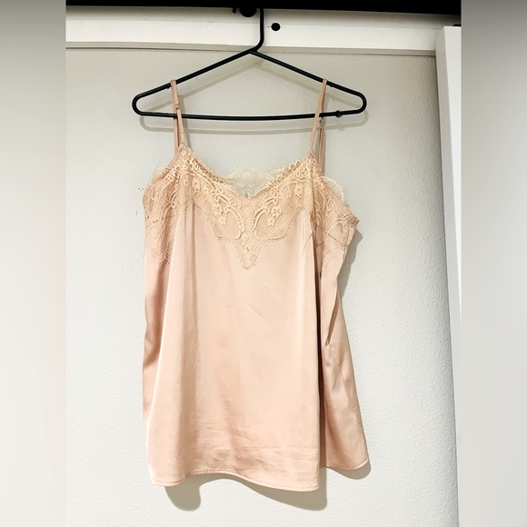Soft Focus Tie-Strap Cami Top in Blush